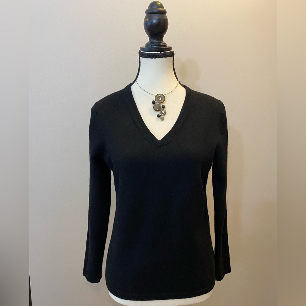 Lord & Taylor Black Extra Fine Merino Wool Sweater best fit size S/M